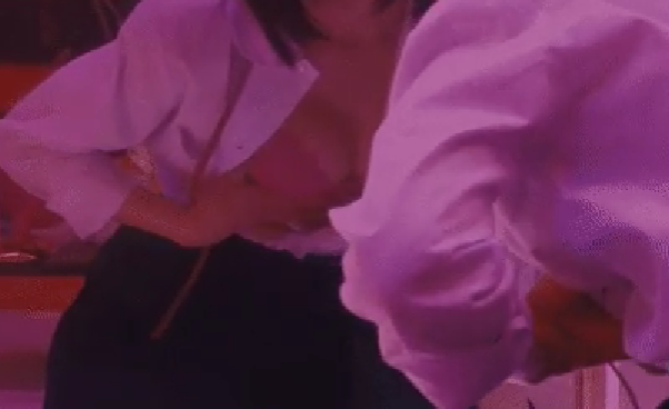 【松岡茉優】松岡茉優さん、M字開脚でDカップを揉みしだいてしまうｗｗ