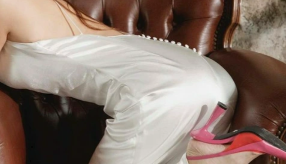 【鷲見玲奈】鷲見玲奈さんのお尻突き出しエチエチ画像ｗｗ