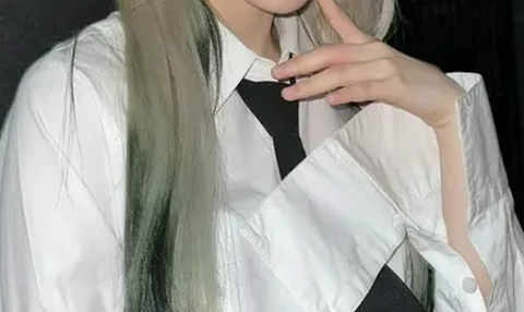 【宮脇咲良】世界の宮脇はどっちの方が好き？