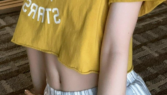 【liyuu】パンチラどころじゃないものを見せてるなｗｗ